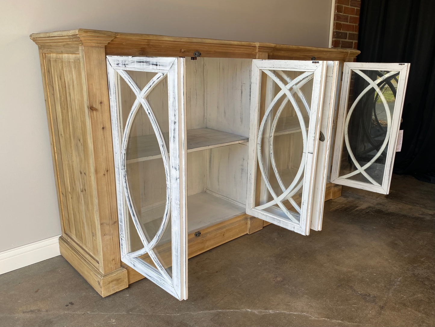 New! Manhattan Beach 4 Door Wheatstone Sideboard