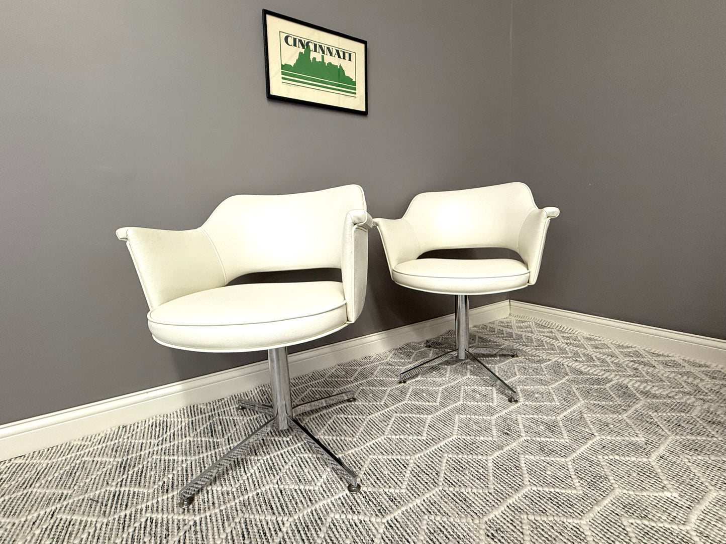 White MCM Swivel Chair Set