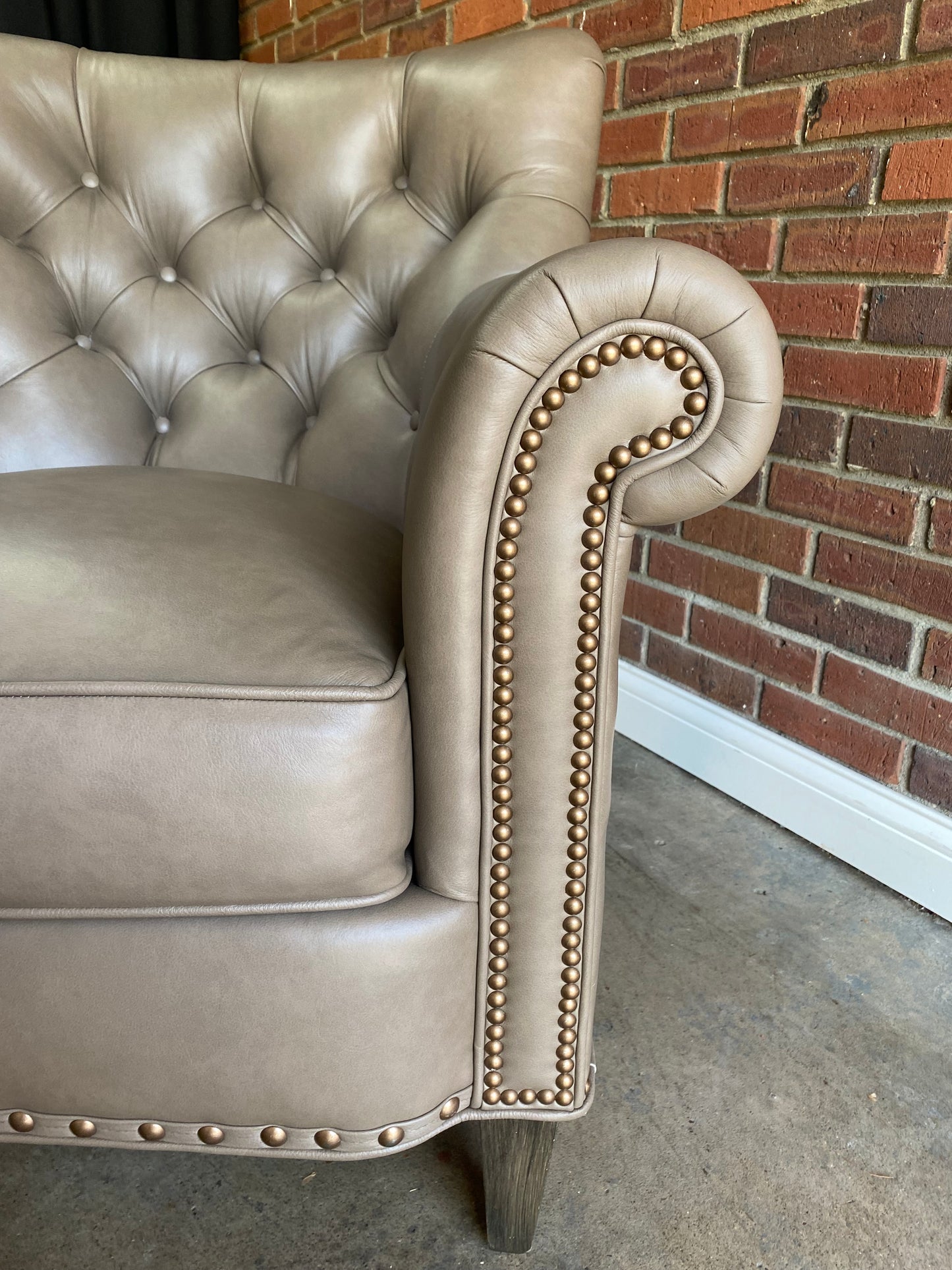 New! Bradington-Young Kirby Leather Club Chair