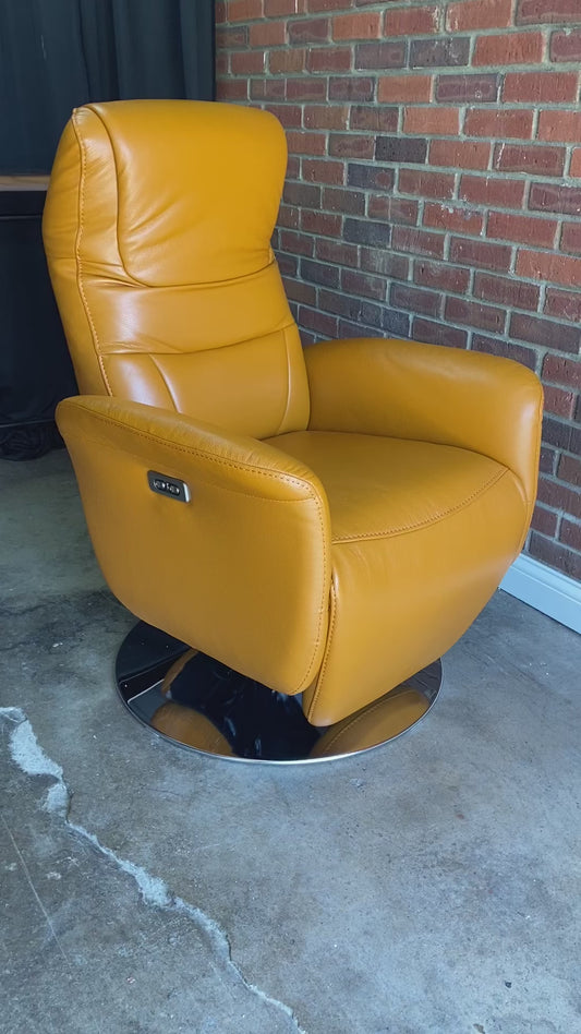 New!   Gino 31" Wide Genuine Leather Power Ergonomic Recliner